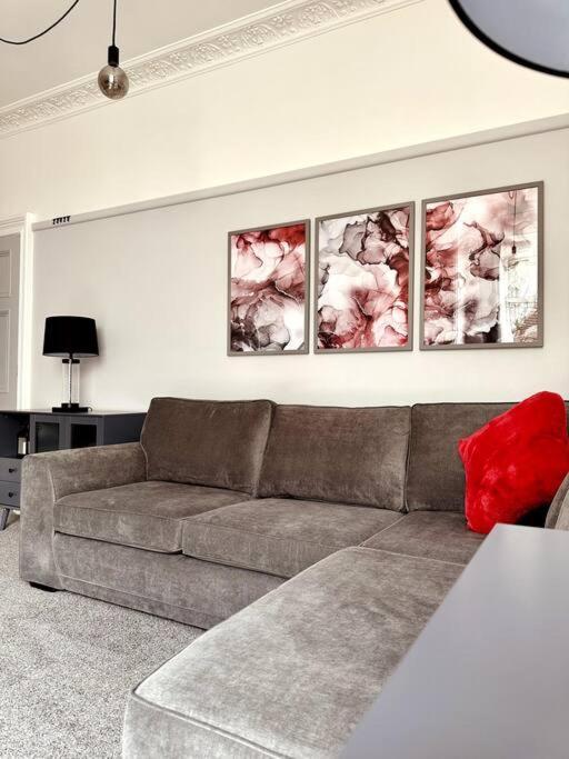 The Retreat - Large Luxury Apartment, Two Mins From Beach Bournemouth Dış mekan fotoğraf