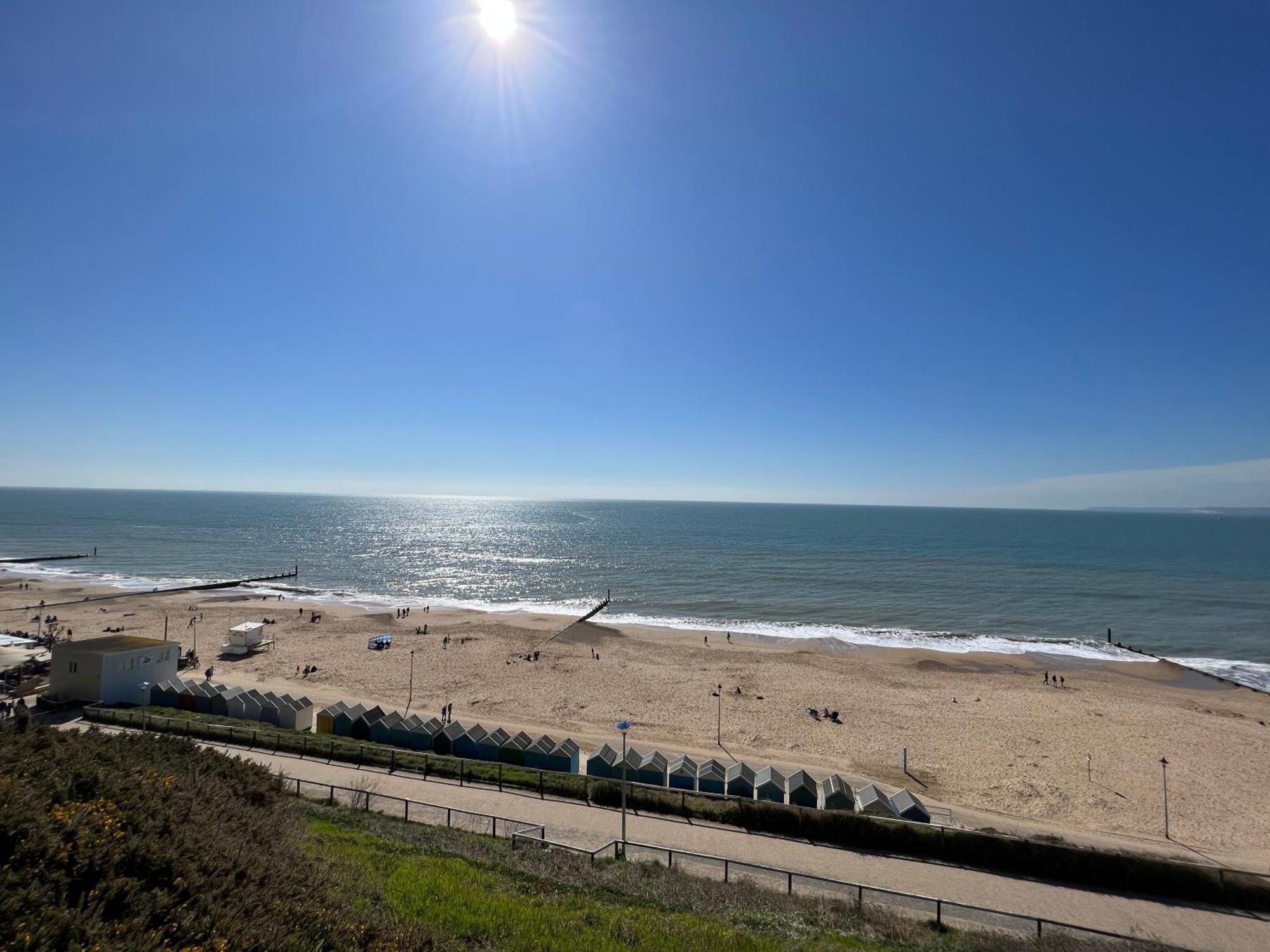 The Retreat - Large Luxury Apartment, Two Mins From Beach Bournemouth Dış mekan fotoğraf